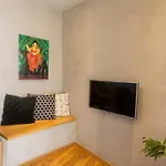 Opsis City Suite M